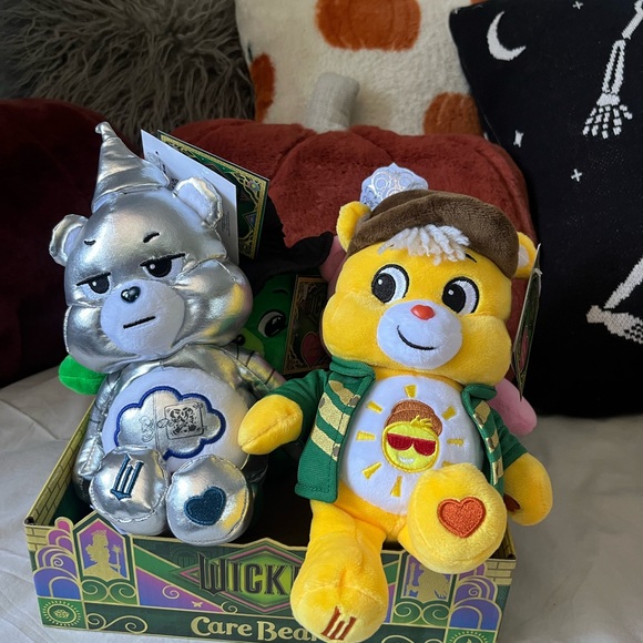 Wicked X Care Bears Fun Size Plush SET OF 4 WITH BOX * LIMITED EDITION *RARE - Picture 7 of 11